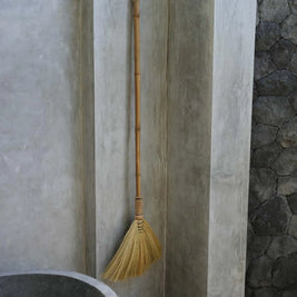 The Big Broom - Natural
