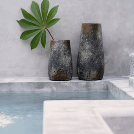 The Spooky Vase - Antique Grey - S