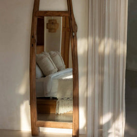 The Fabulook Dressing Room Mirror - Natural