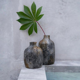 The Classy Vase - Antique Grey - S
