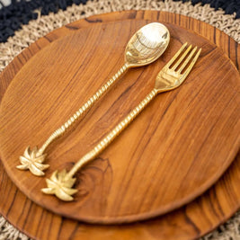 The Teak Root Round Plate - L