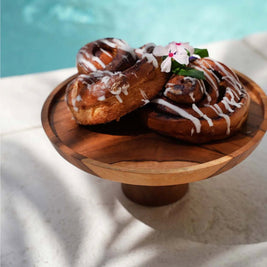The Teak Root Cake Dish - M