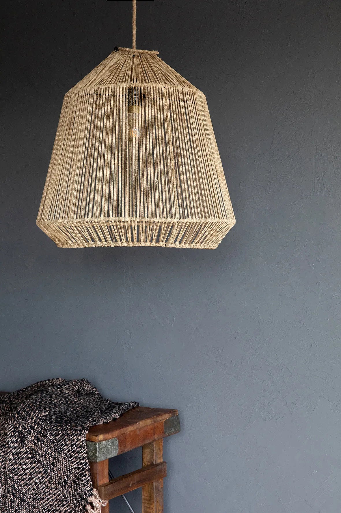 The Conic Pendant - Natural
