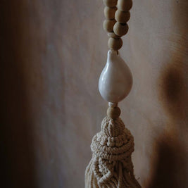 The Ocean Whisper Necklace - Natural White