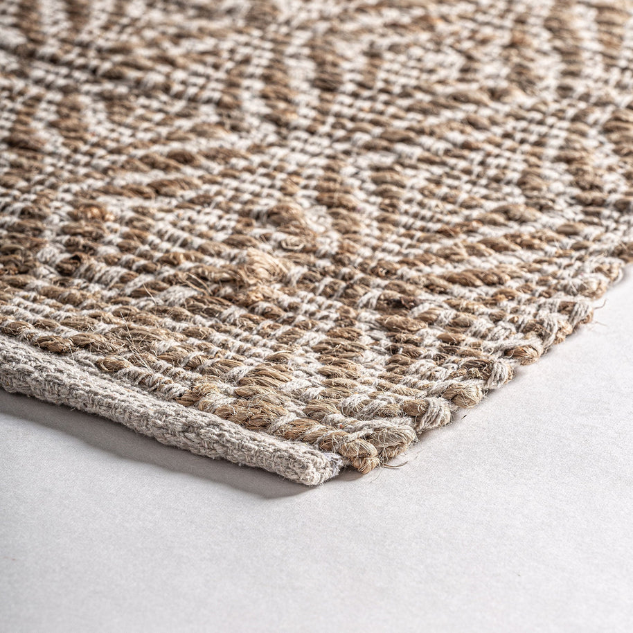 ALIENA CARPET in a modern interior setting