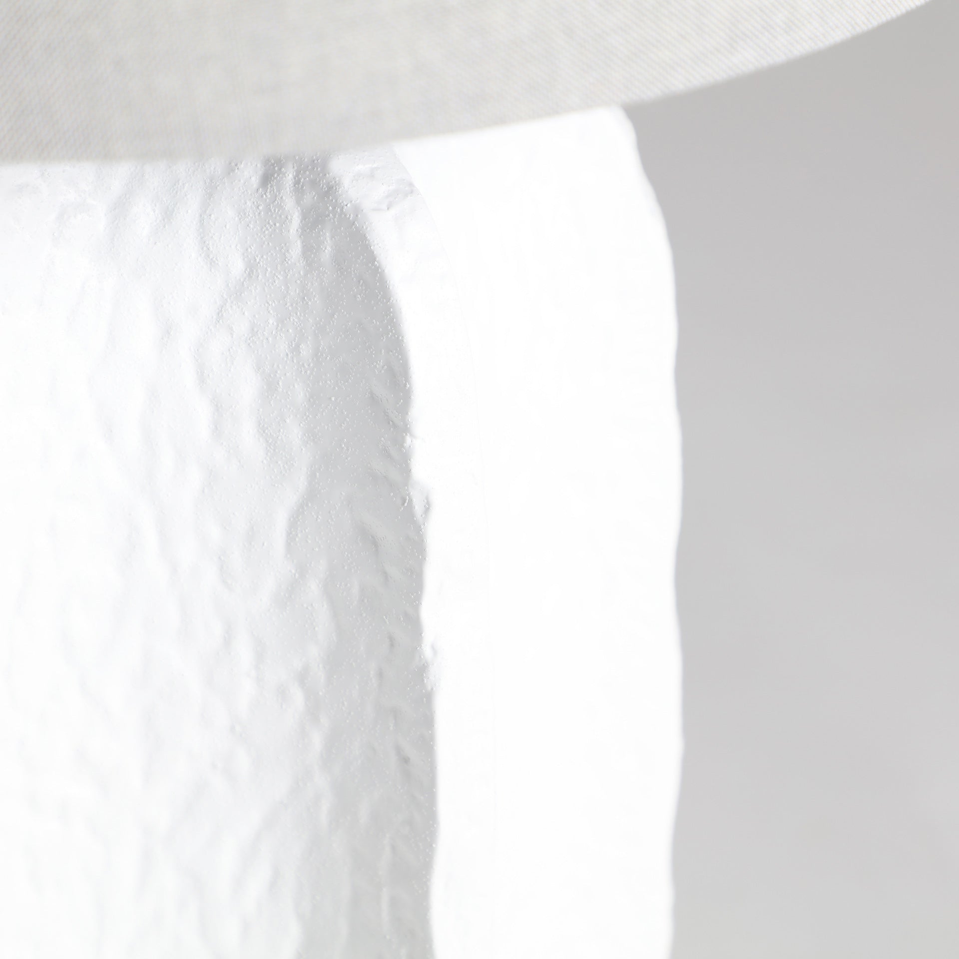 QUEILA TABLE LAMP in a modern interior setting