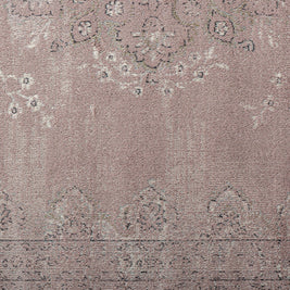 AKIRA CARPET in a modern interior setting