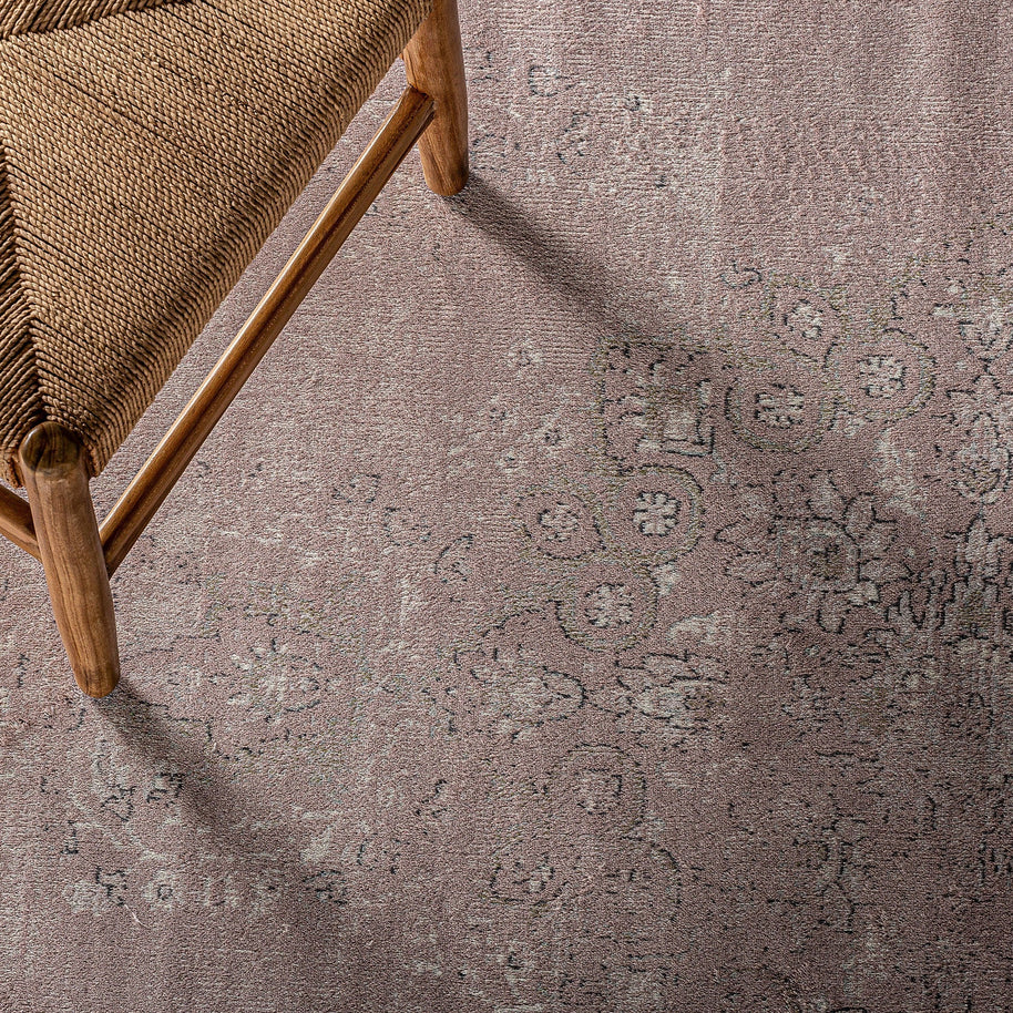 AKIRA CARPET in a modern interior setting