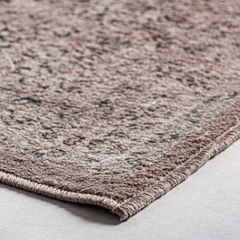 AKIRA CARPET in a modern interior setting