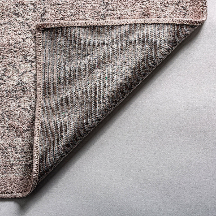 AKIRA CARPET in a modern interior setting