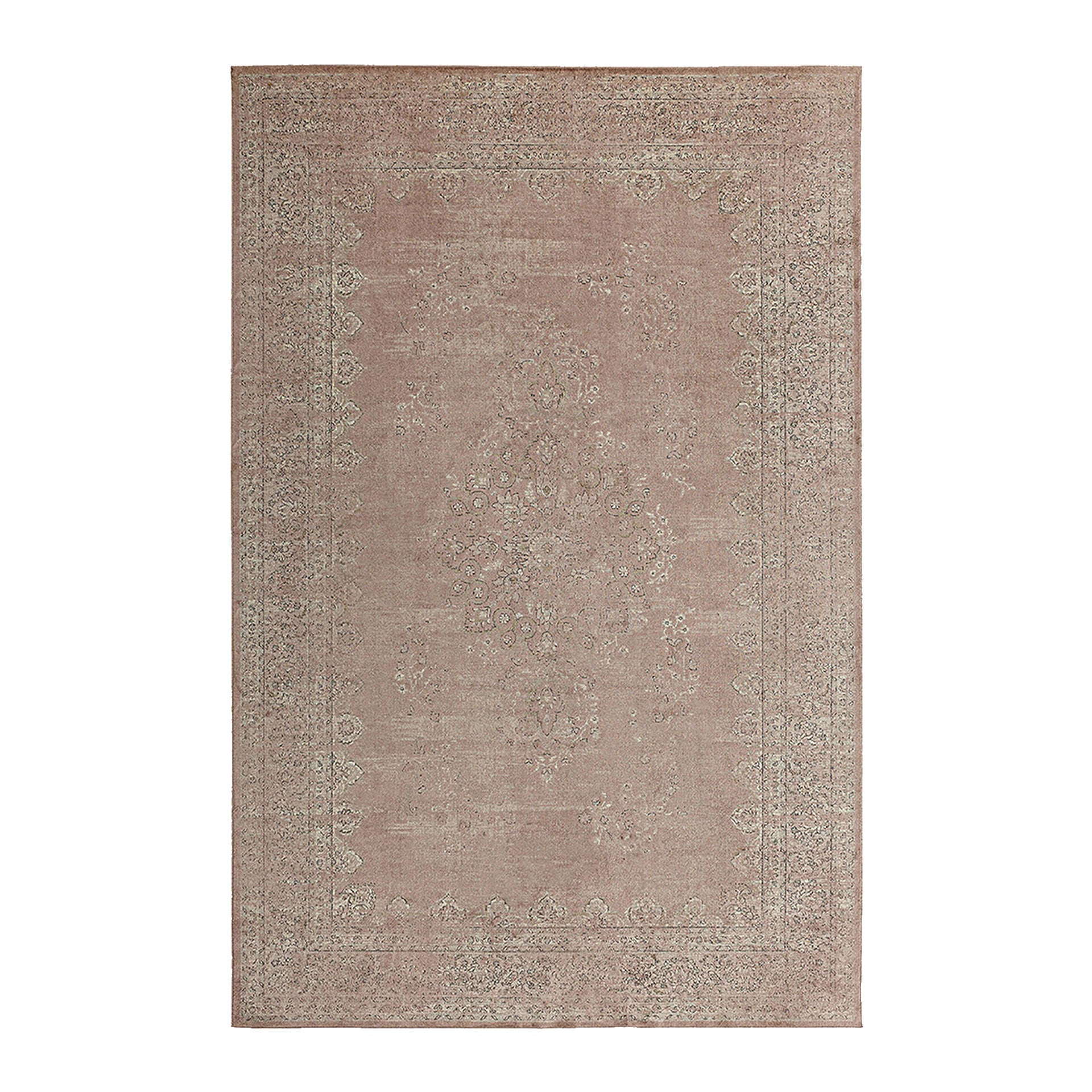 AKIRA CARPET in a modern interior setting