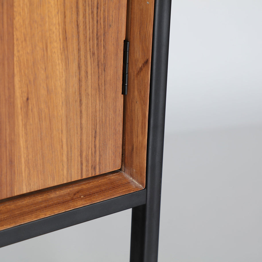 LAURIS WARDROBE in a modern interior setting