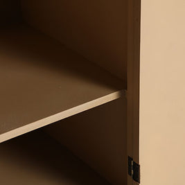 DOAZIT WARDROBE in a modern interior setting