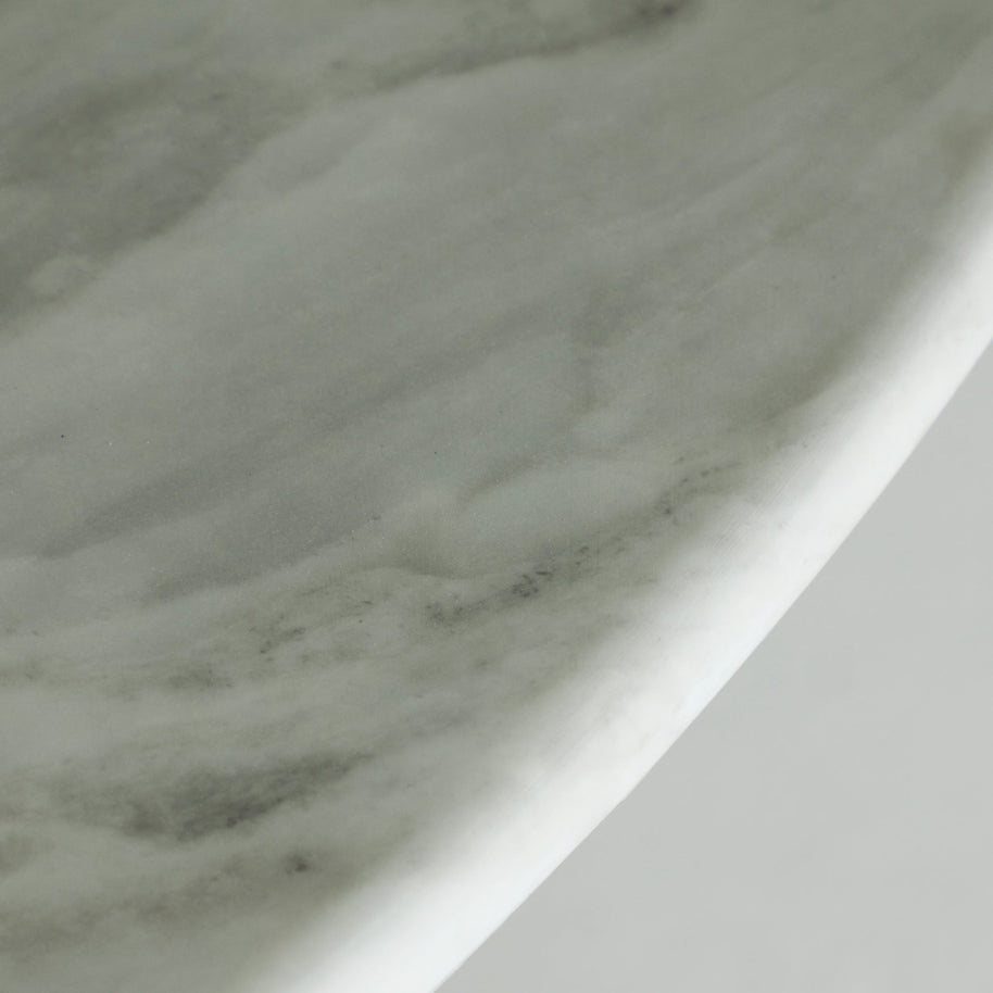 NOTH DINING TABLE in a modern interior setting