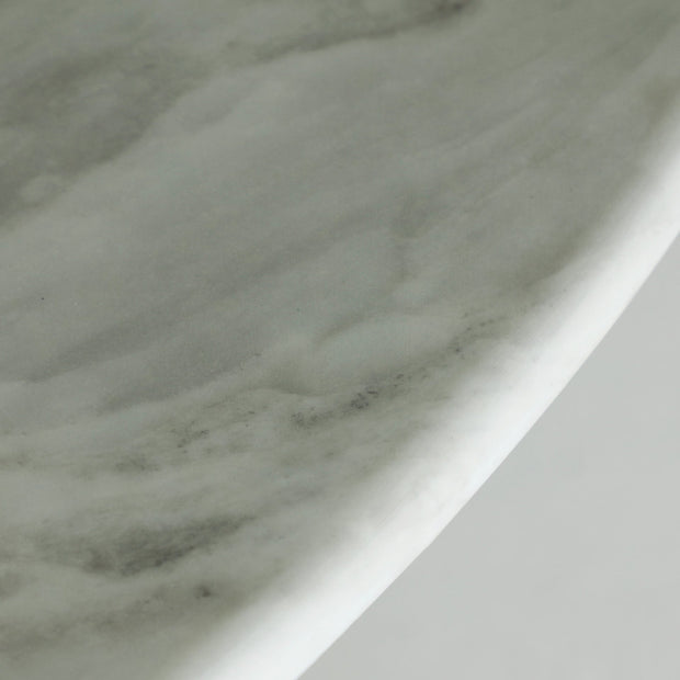 NOTH DINING TABLE in a modern interior setting