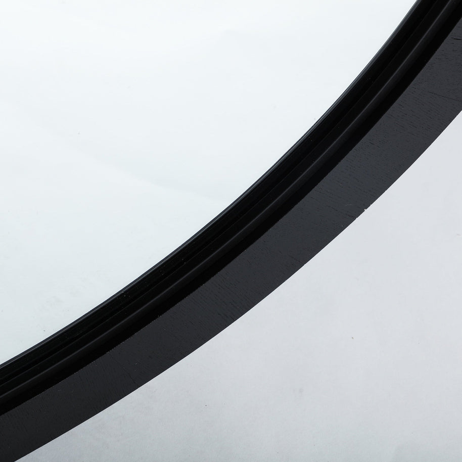 KILDE MIRROR in a modern interior setting