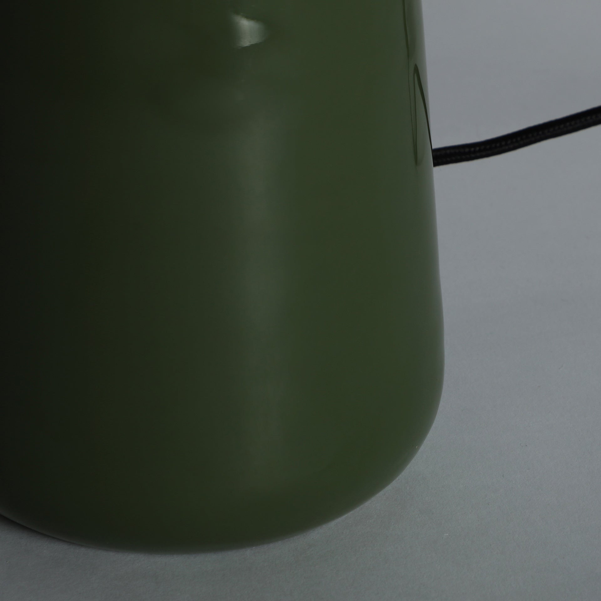 AROSA TABLE LAMP in a modern interior setting
