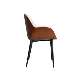 BEESD CHAIR in a modern interior setting