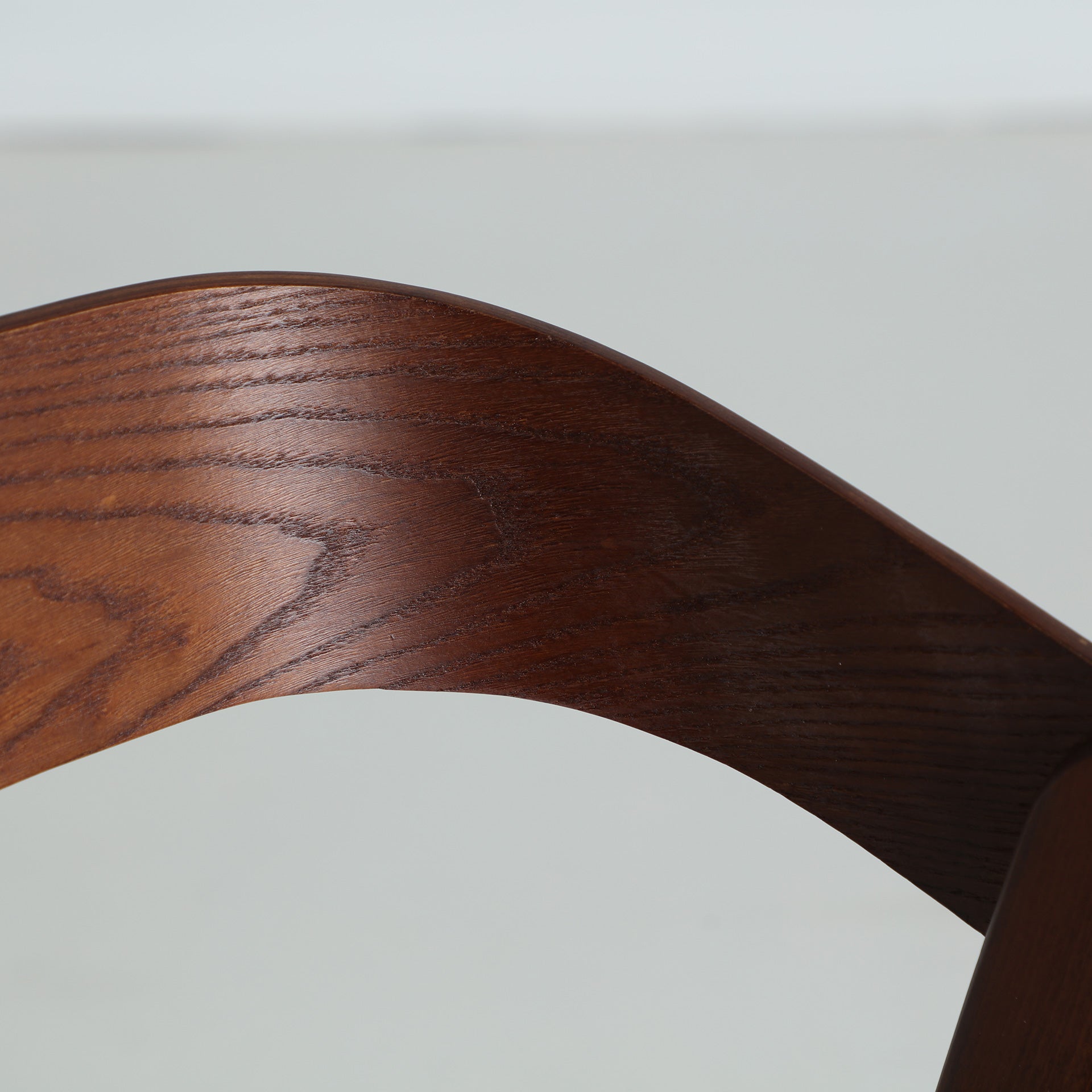 REDE CHAIR in a modern interior setting