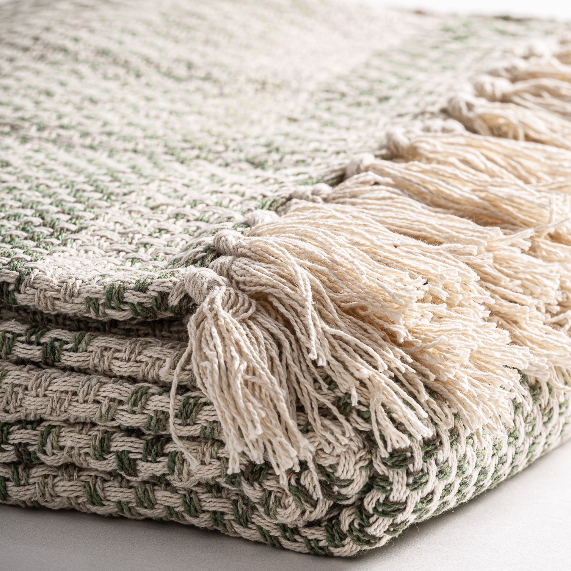 ESARHE PLAID in a modern interior setting