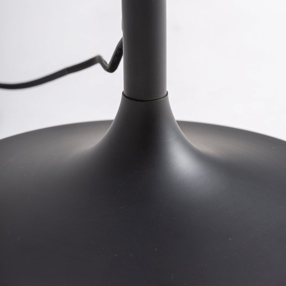 LUMIX FLOOR LAMP in a modern interior setting