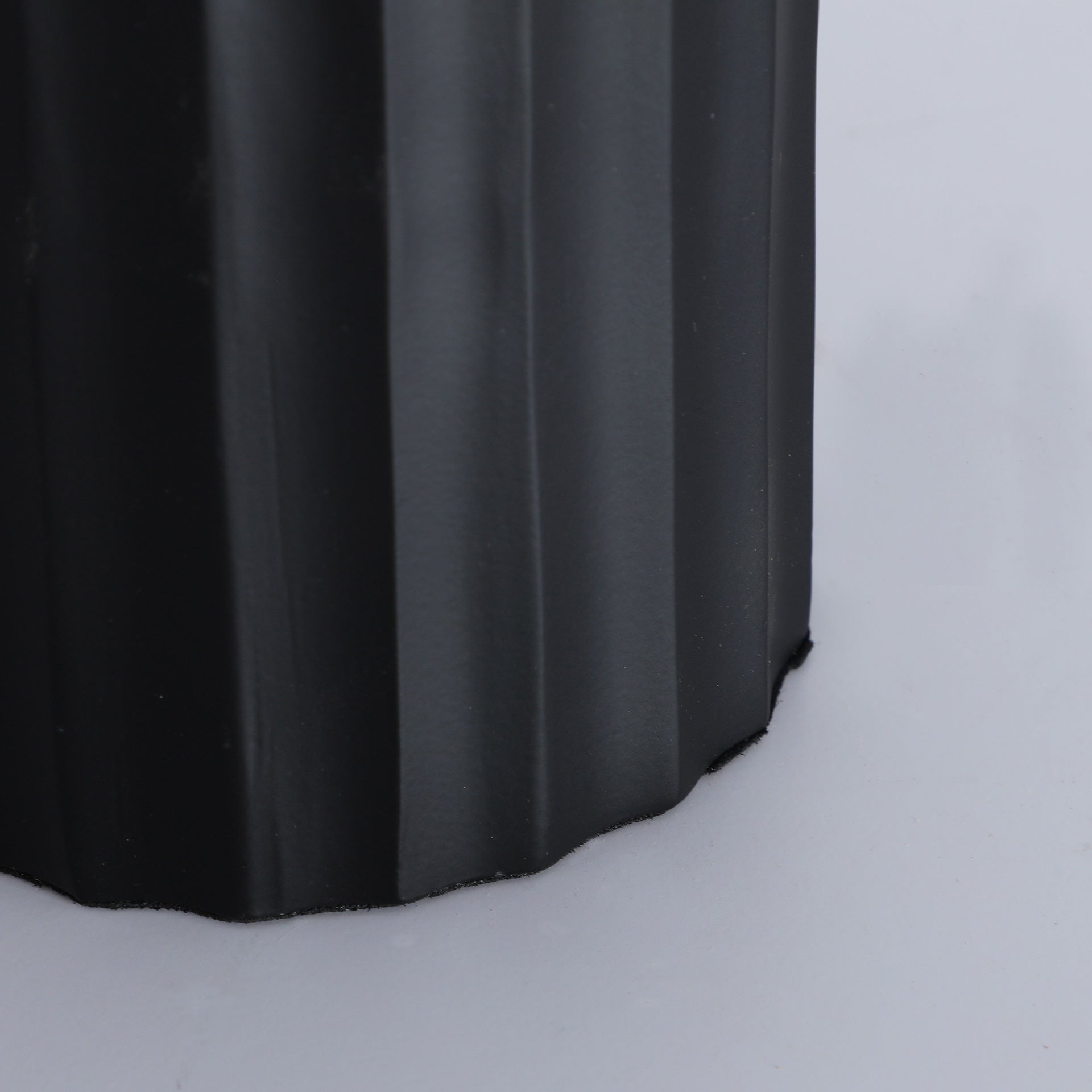 VALHESA TABLE LAMP in a modern interior setting