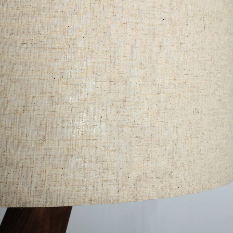 ONDA FLOOR LAMP in a modern interior setting