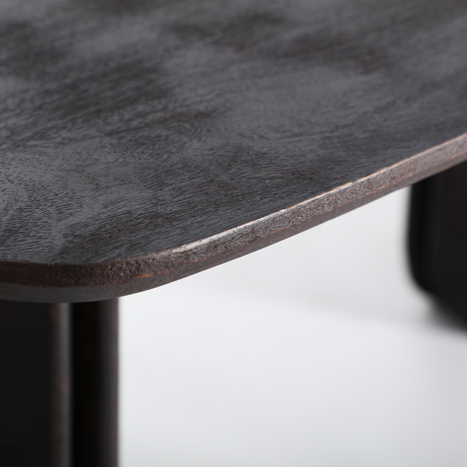 SEISSAN DINING TABLE in a modern interior setting