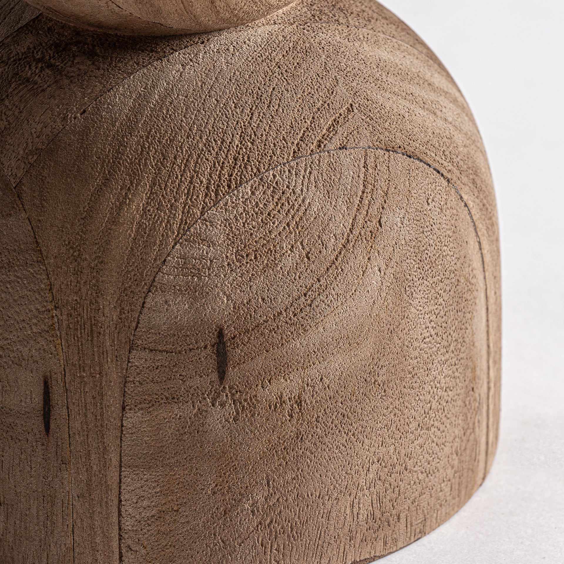 FLOW SIDE TABLE in a modern interior setting