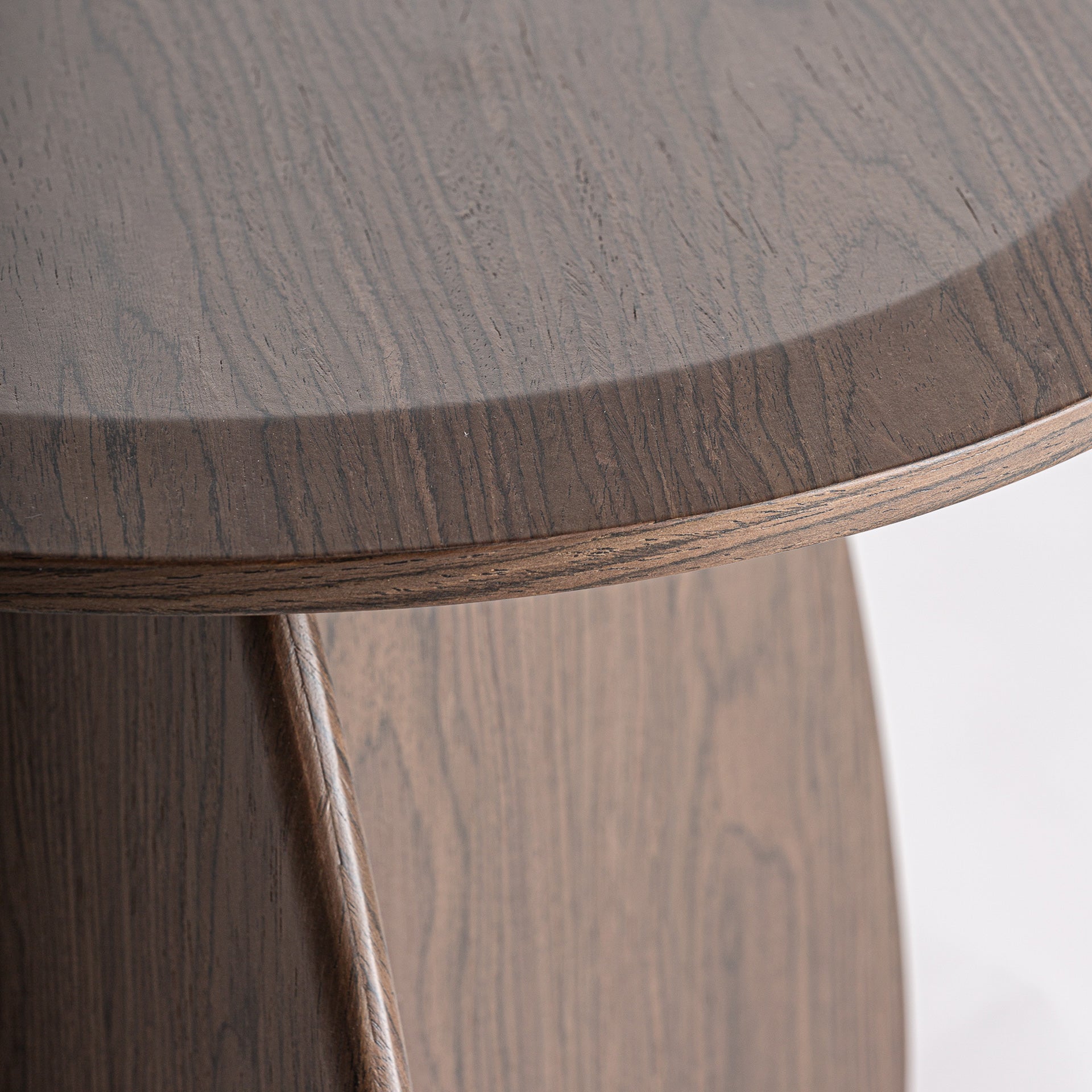 ARKO COFFEE TABLE in a modern interior setting