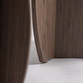 ARKO CONSOLE TABLE in a modern interior setting
