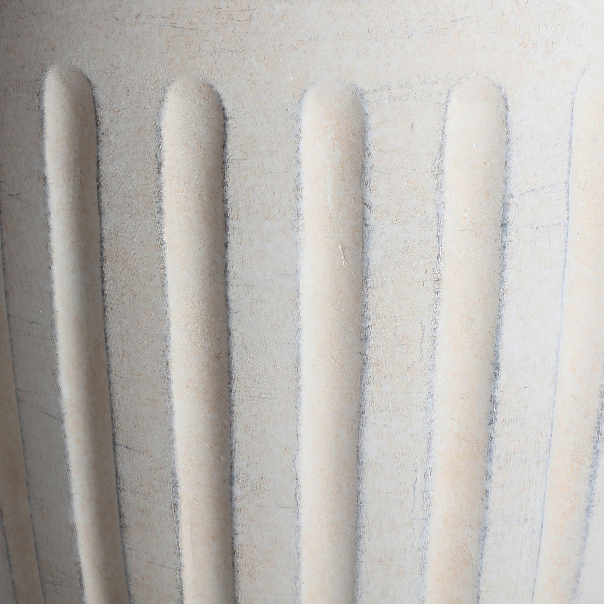 SERHE TABLE LAMP in a modern interior setting