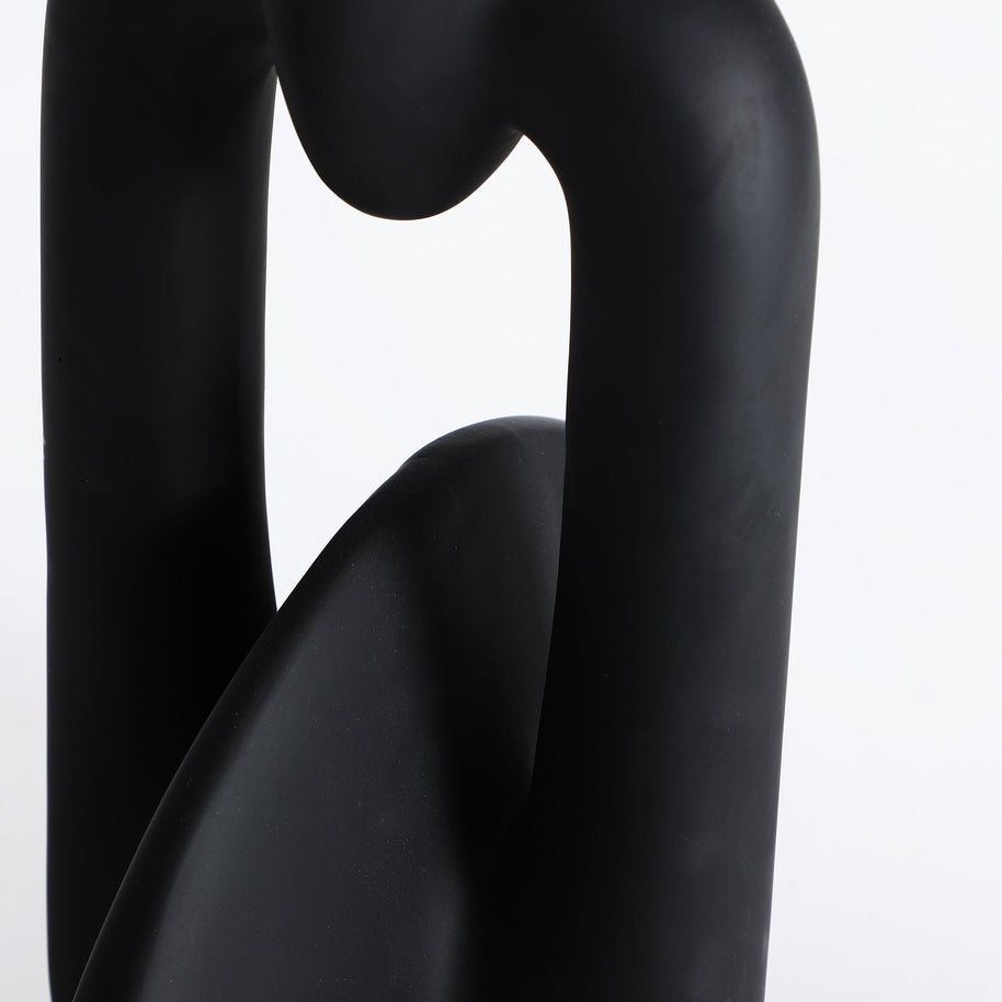 OREL TABLE LAMP in a modern interior setting