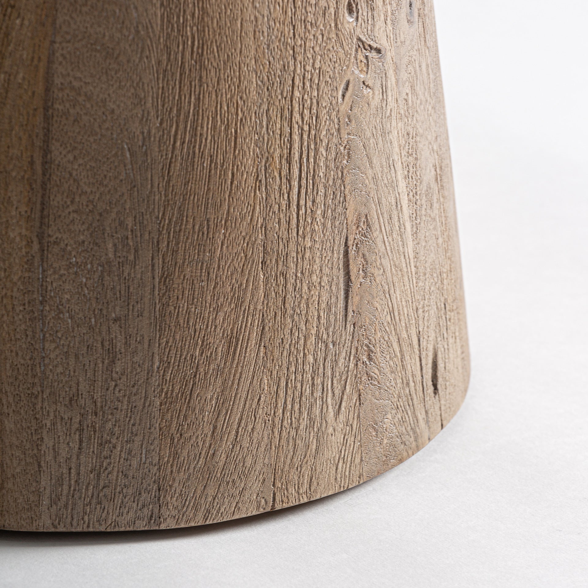 LAUTREC SIDE TABLE in a modern interior setting