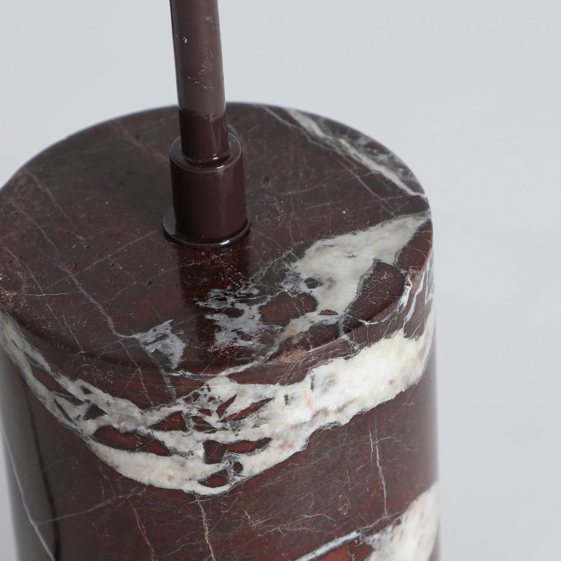 NERO TABLE LAMP in a modern interior setting