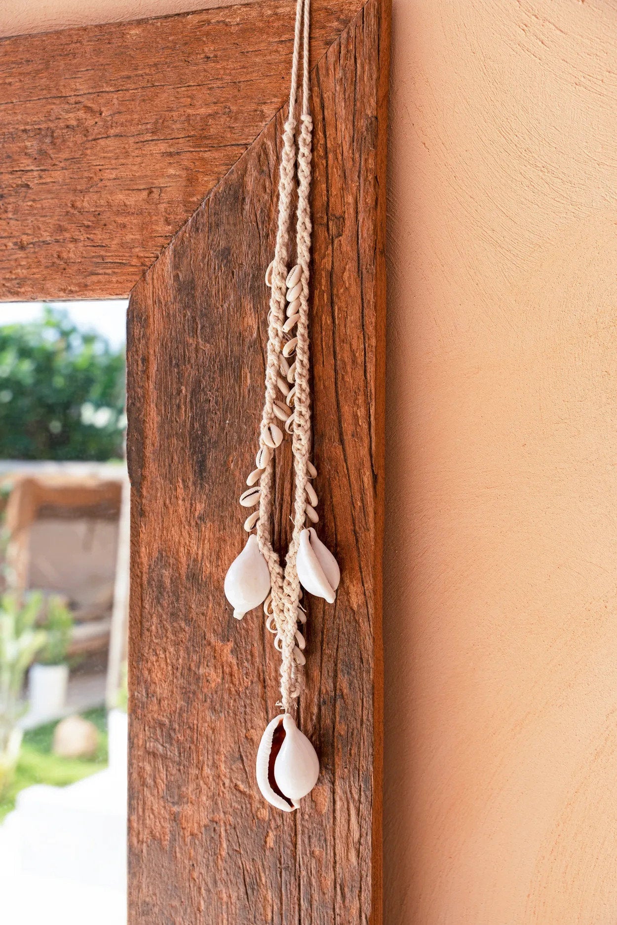 The Large White Cowrie Shell Necklace