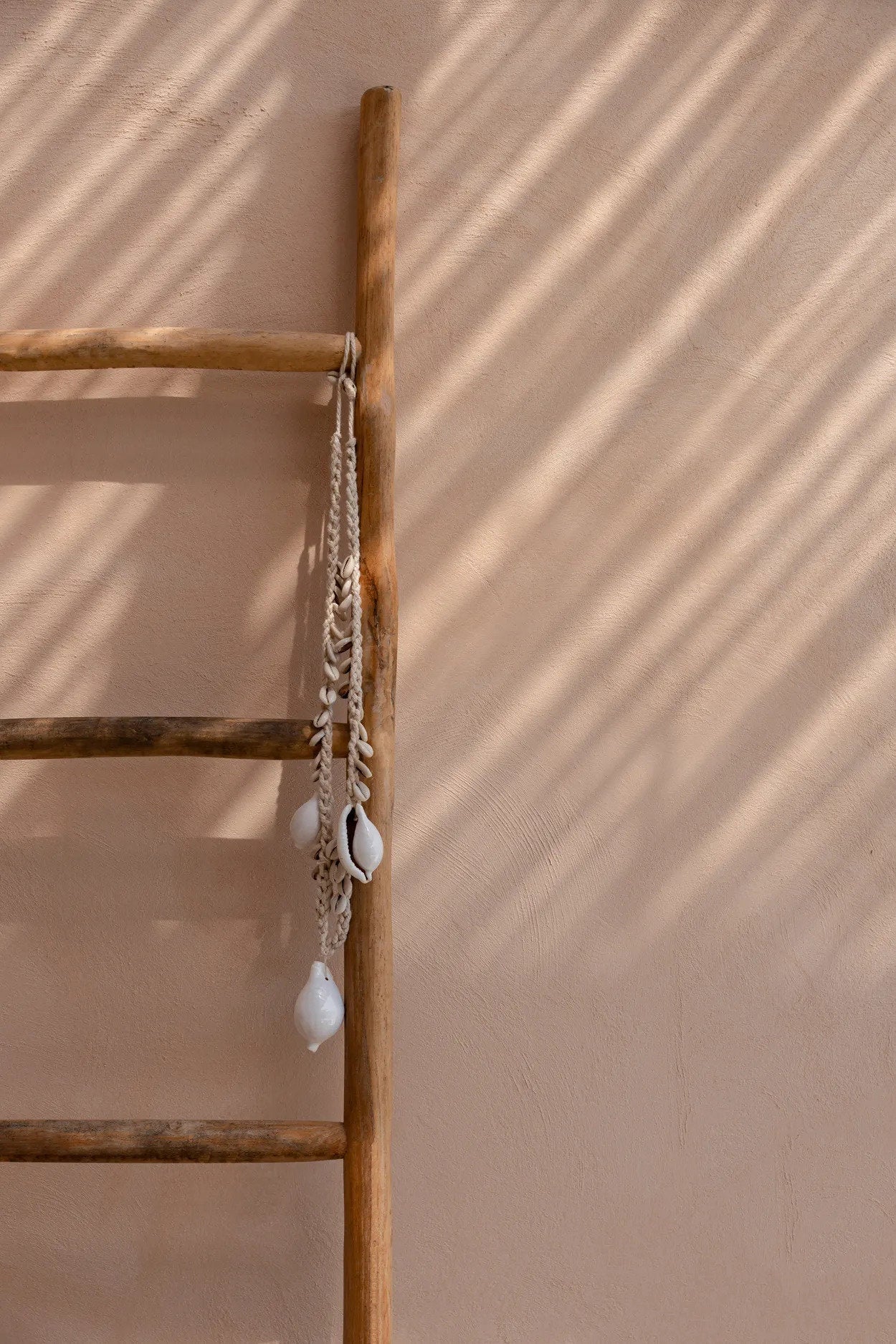 The Large White Cowrie Shell Necklace