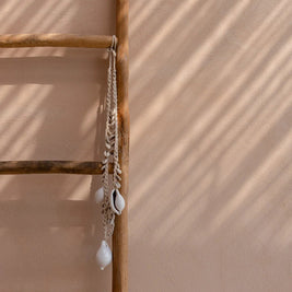 The Large White Cowrie Shell Necklace