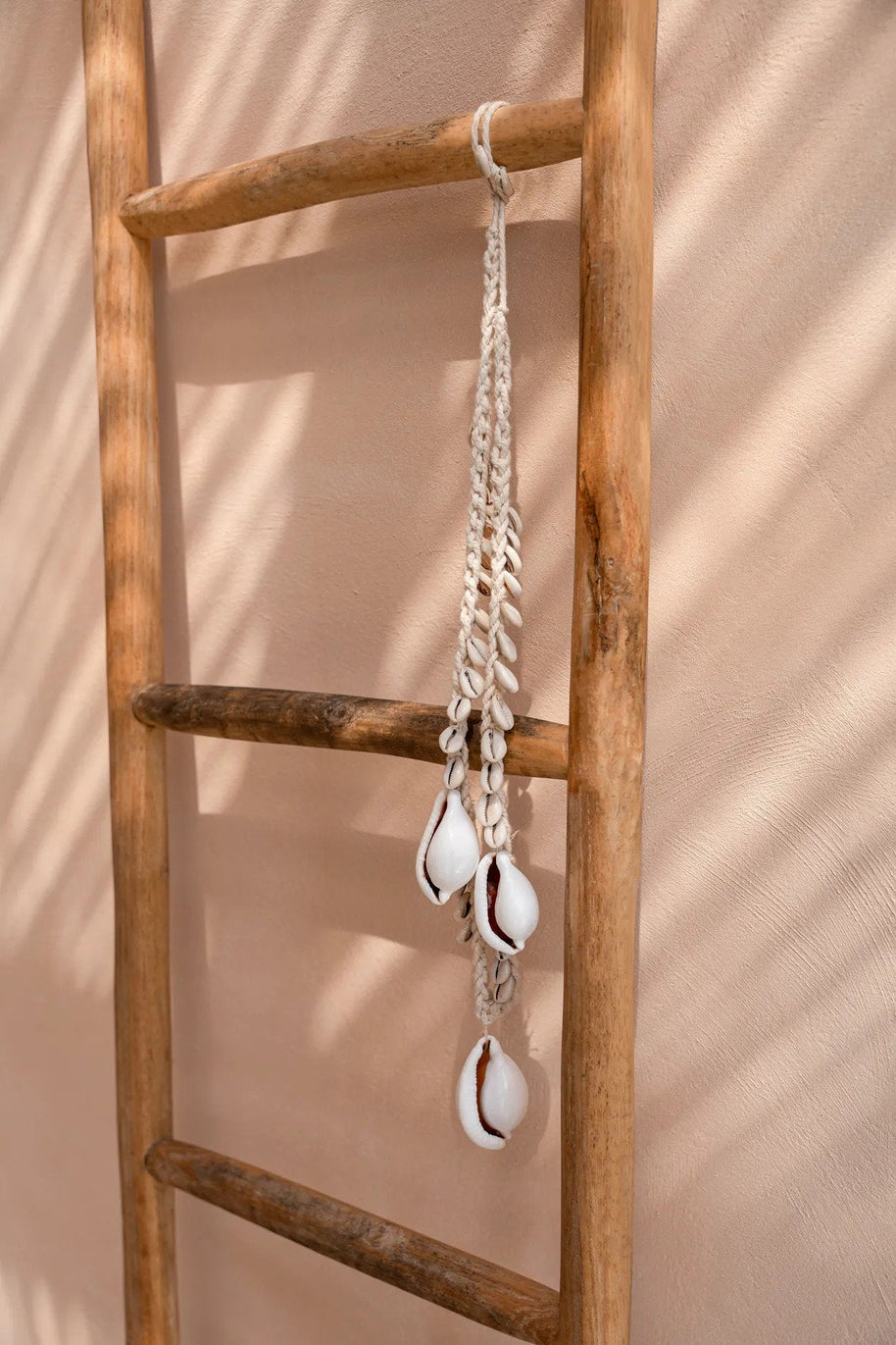 The Large White Cowrie Shell Necklace
