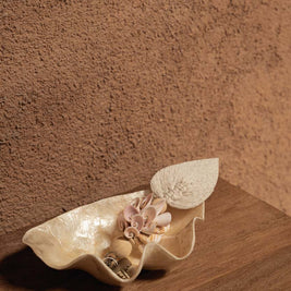 Mother-of-Pearl Soap Dish - White - M