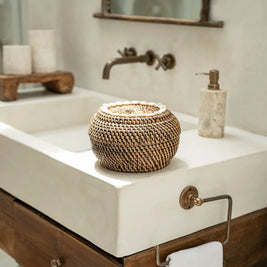 The Colonial Peek-a-Boo Basket - Natural Brown - Small