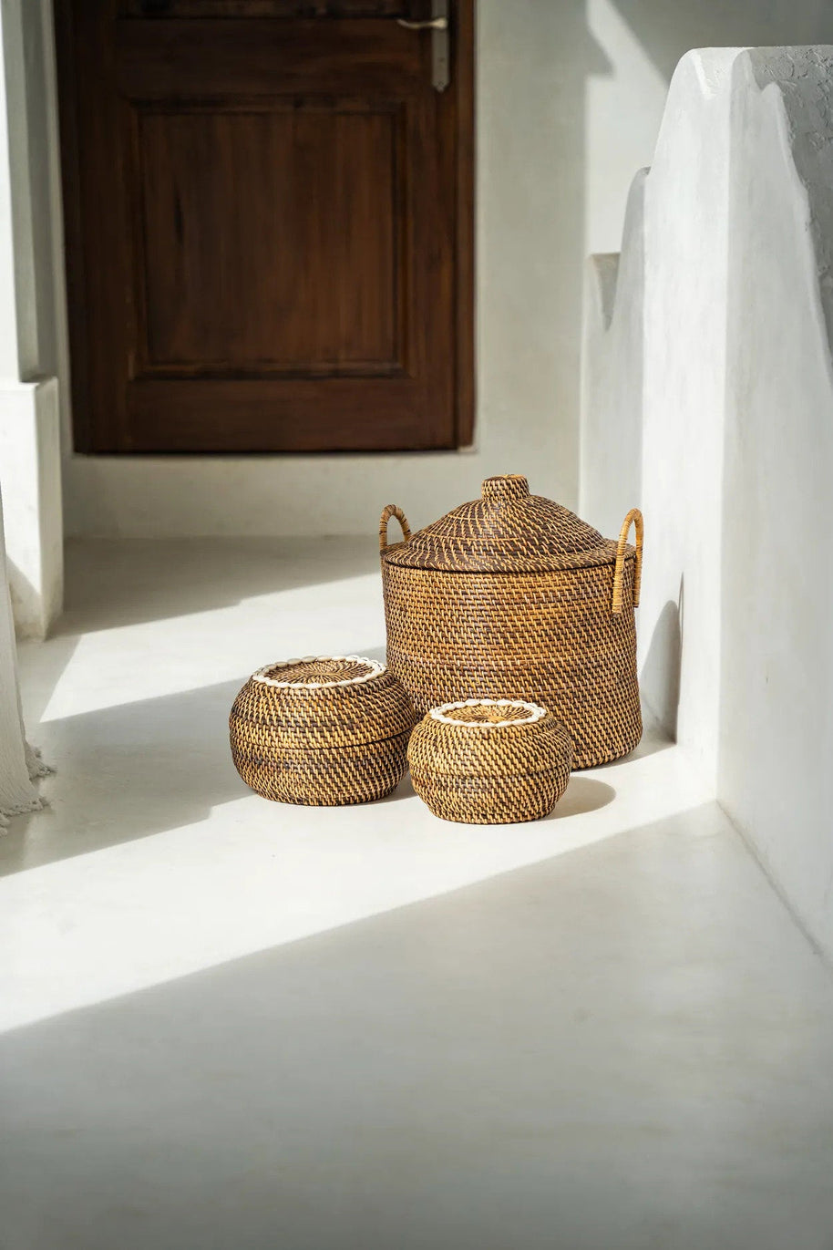 The Colonial Peek-a-Boo Basket - Natural Brown - Small