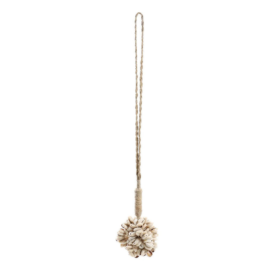 The Door Shell Cowrie Tassel - Natural