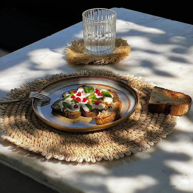 The Raffia Shell Placemat - Natural
