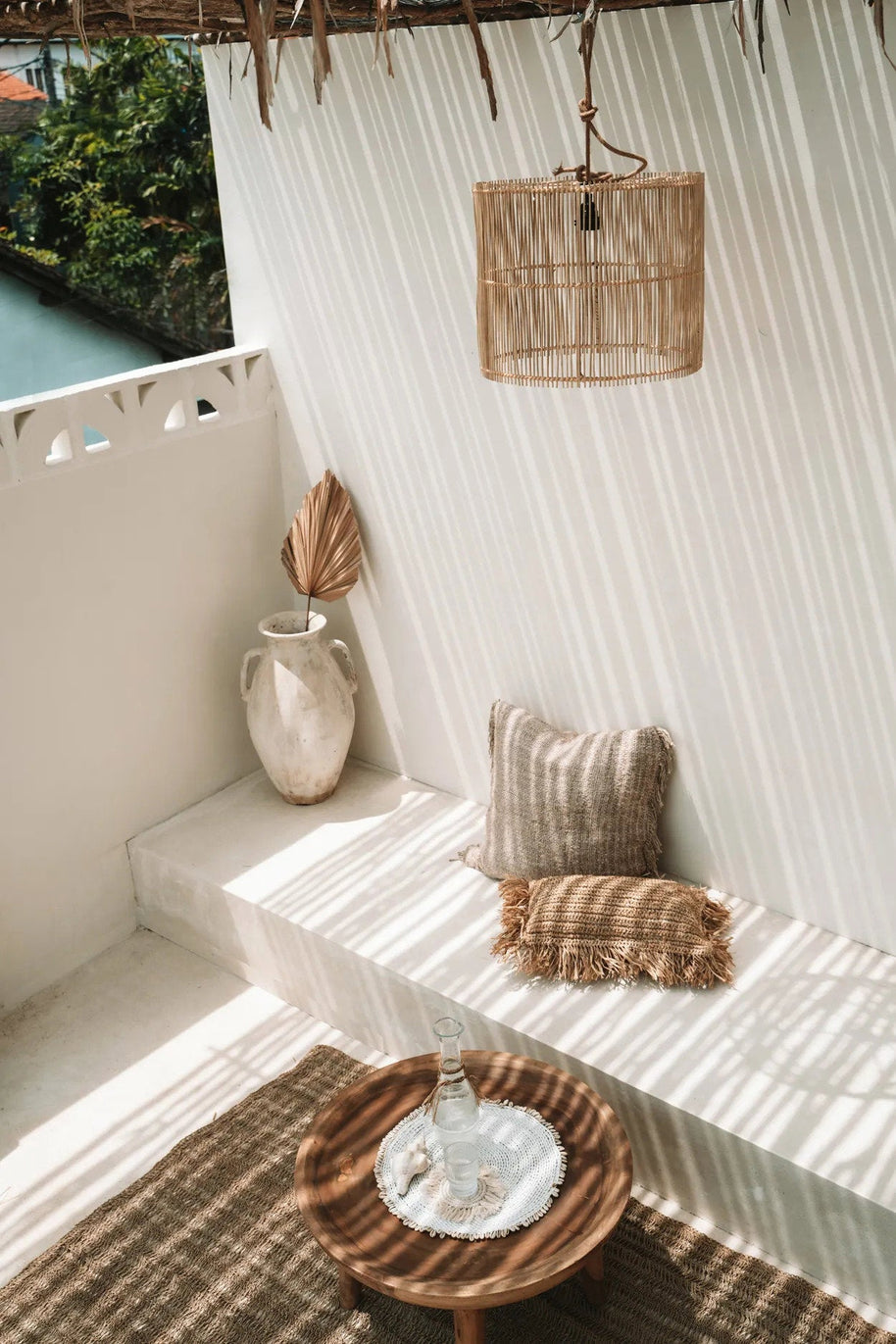 The Seagrass Shell Placemat - White