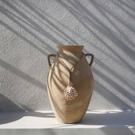 The Vanilla Shell Tassel