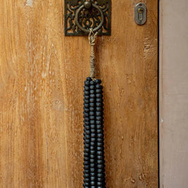 The Wooden Beads Tassel - Black