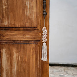 The Shell & Cotton Tassel - Pink