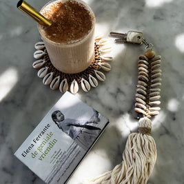 The Macrame Fishbone Keychain - Cream