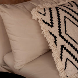 The Sahara Diamond Cushion Cover - Natural Black